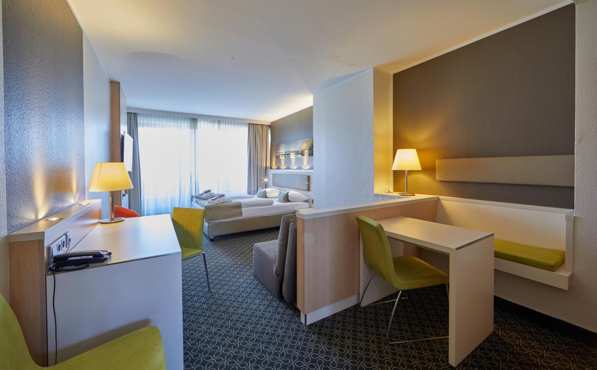 Mercure Severinshof Hotel 4*