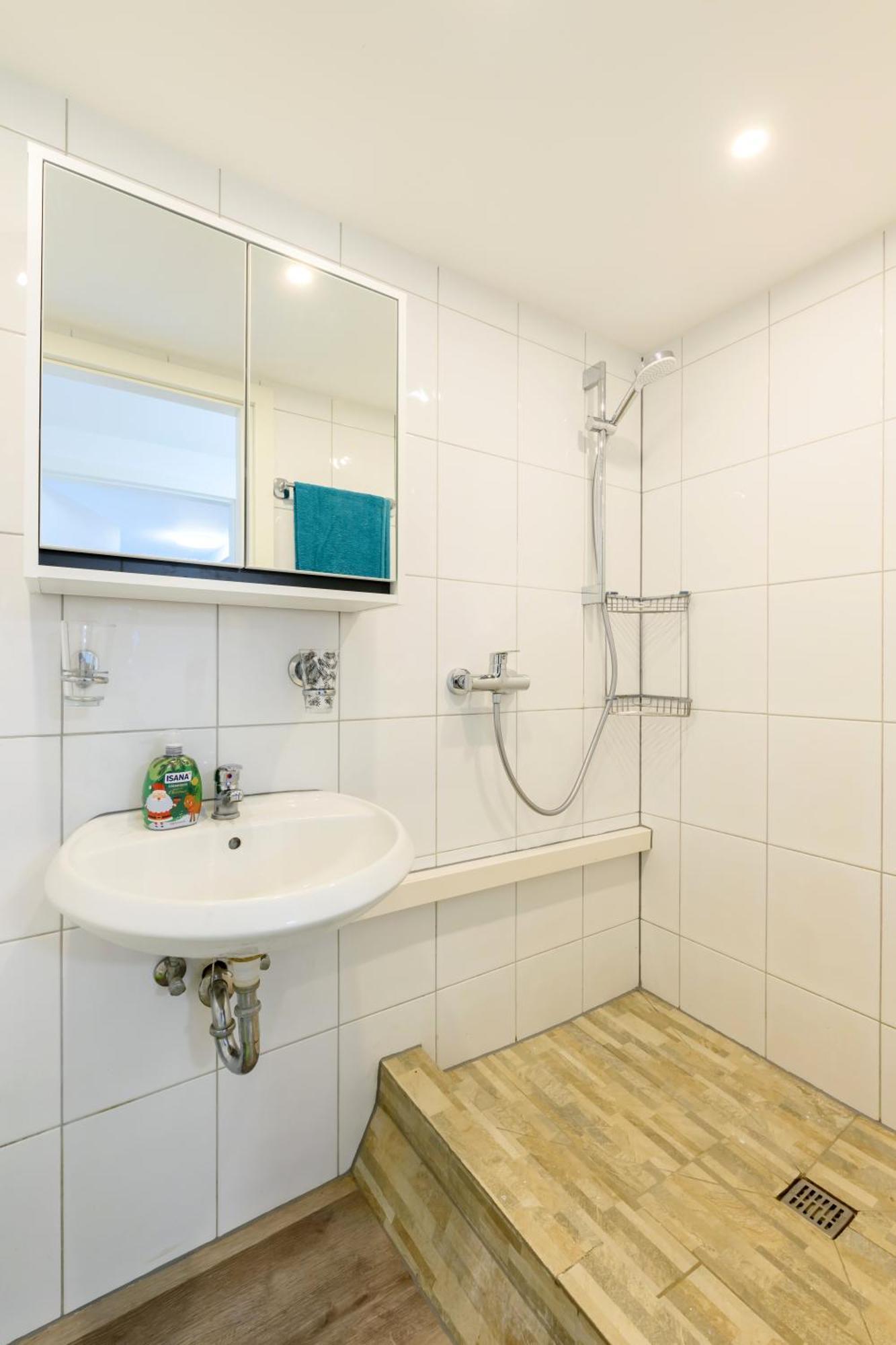 Apartament In Koeln-messe Kolonia