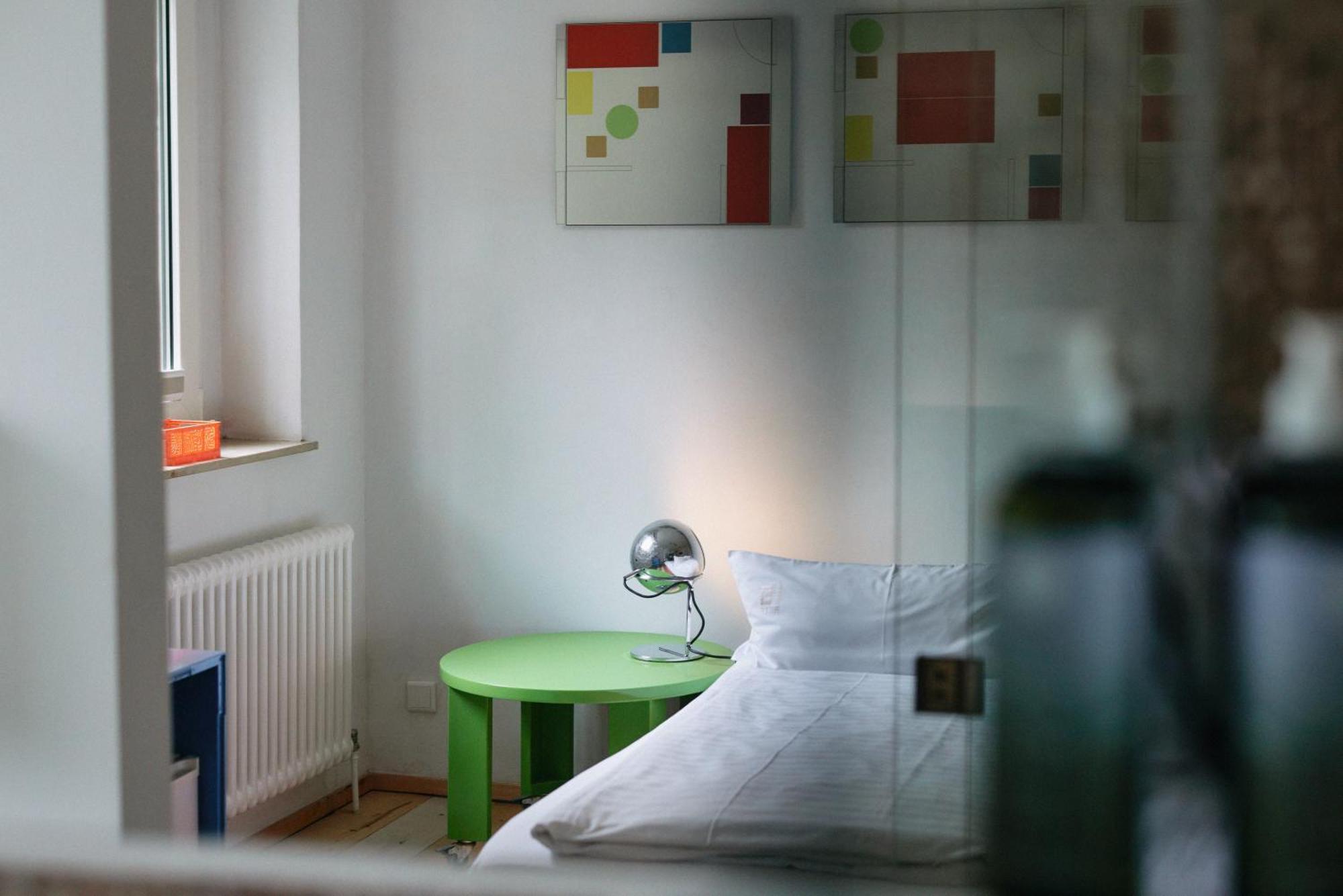 Hotel 18arts - Living In A Gallery! 4*