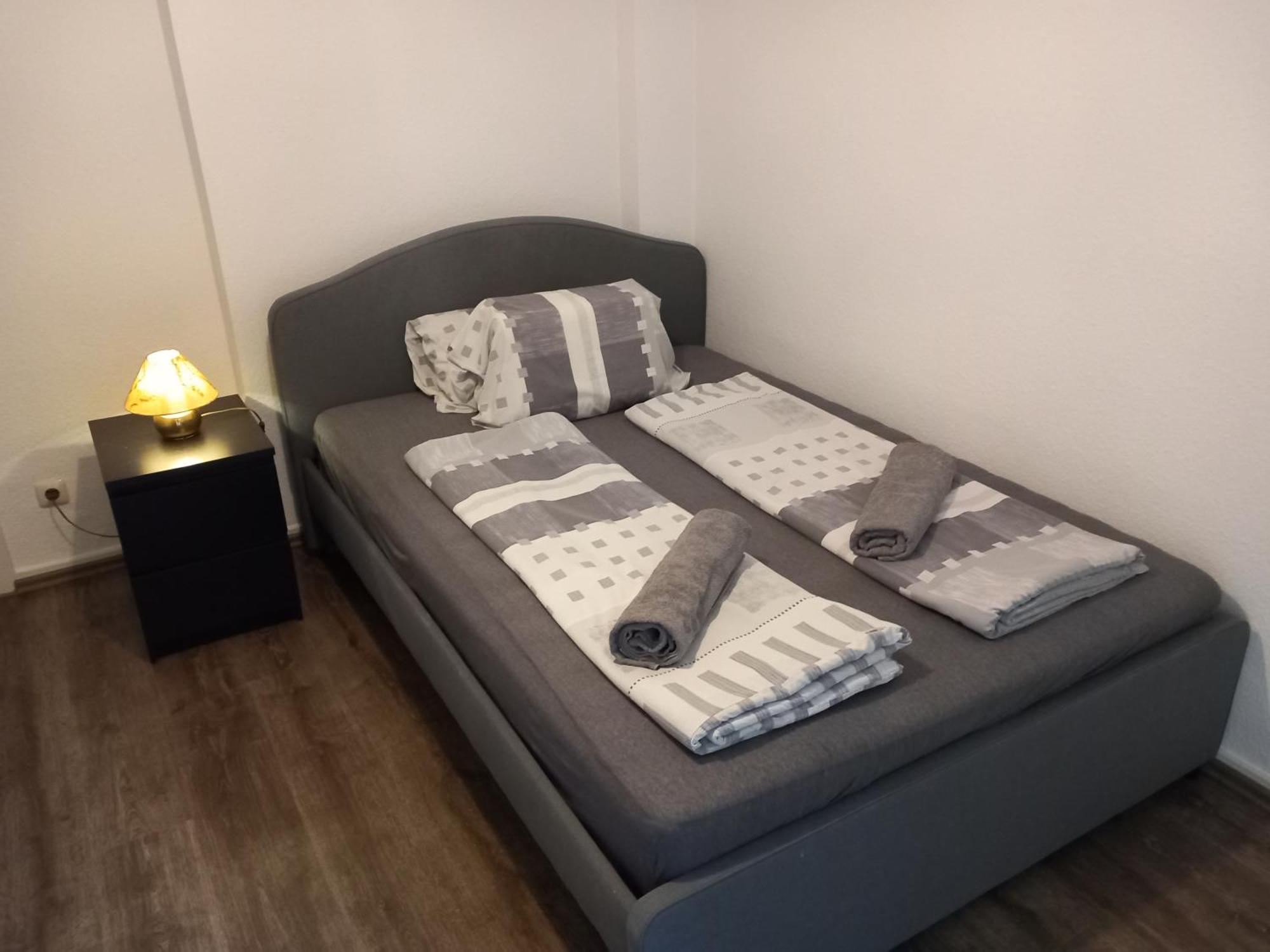 Homestay Top 200 Meter Zum Rheinauhafen