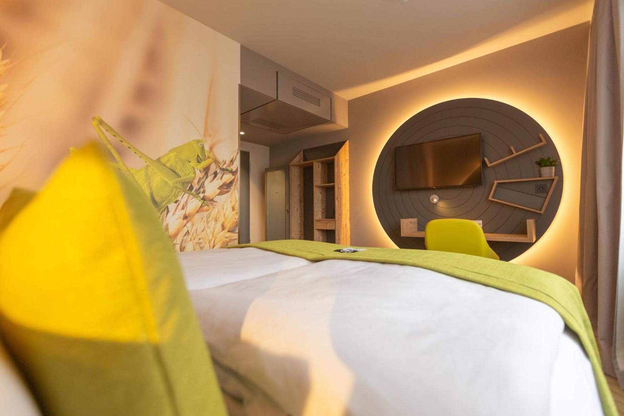 - The Niu, Mill Muelheim, An Ihg 3*