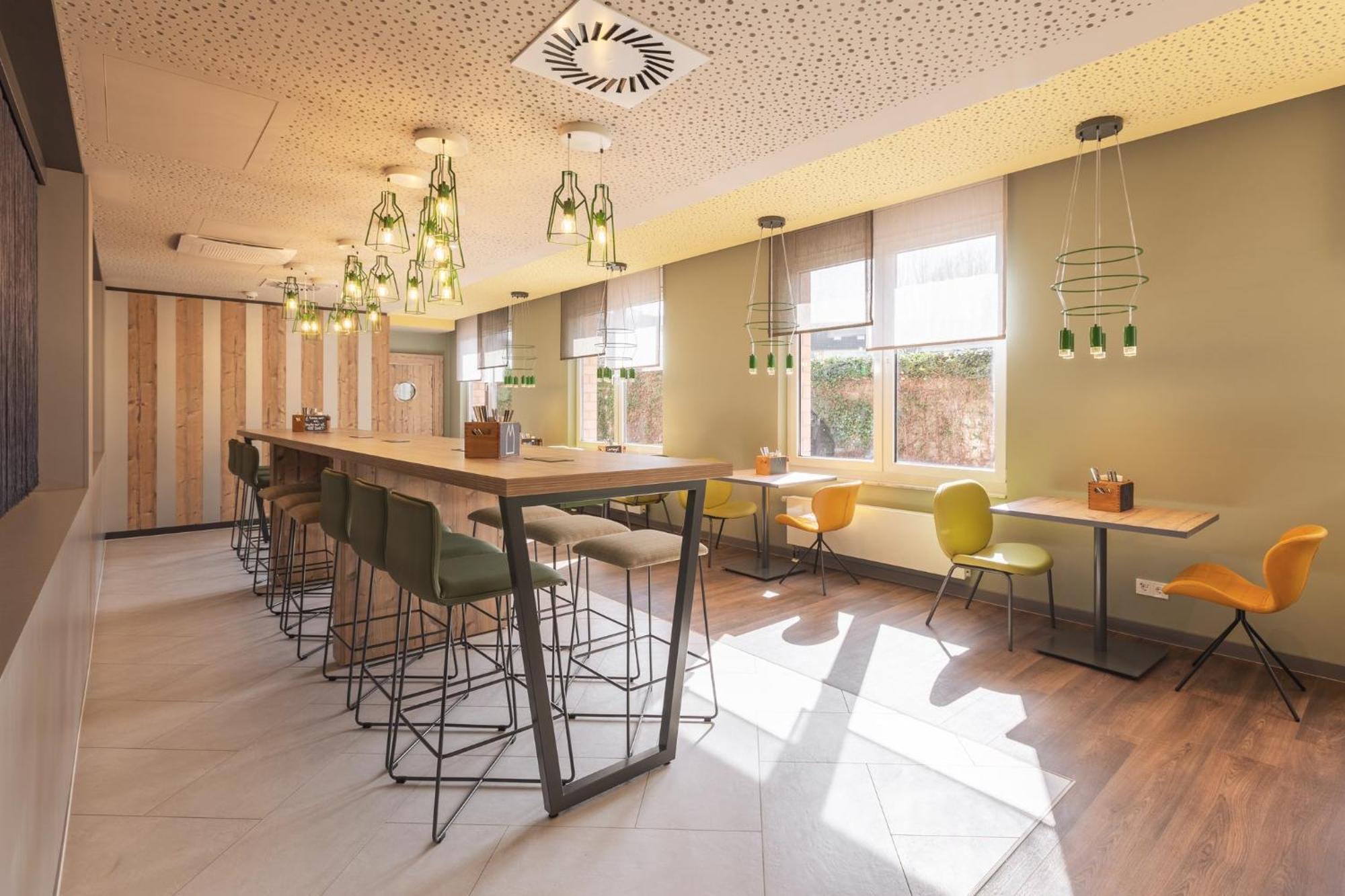 - The Niu, Mill Muelheim, An Ihg Hotel