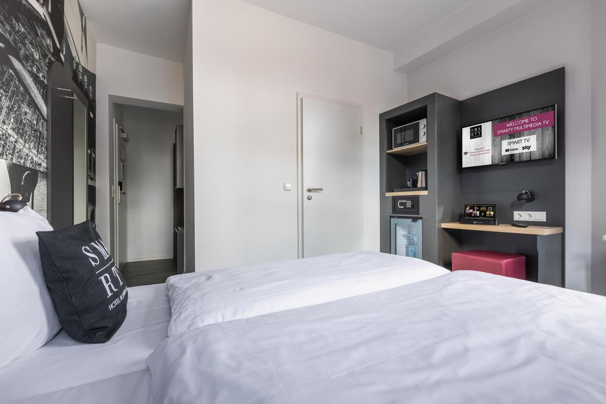 Hotel Smarty Airport - Kontaktloser Self Check-in