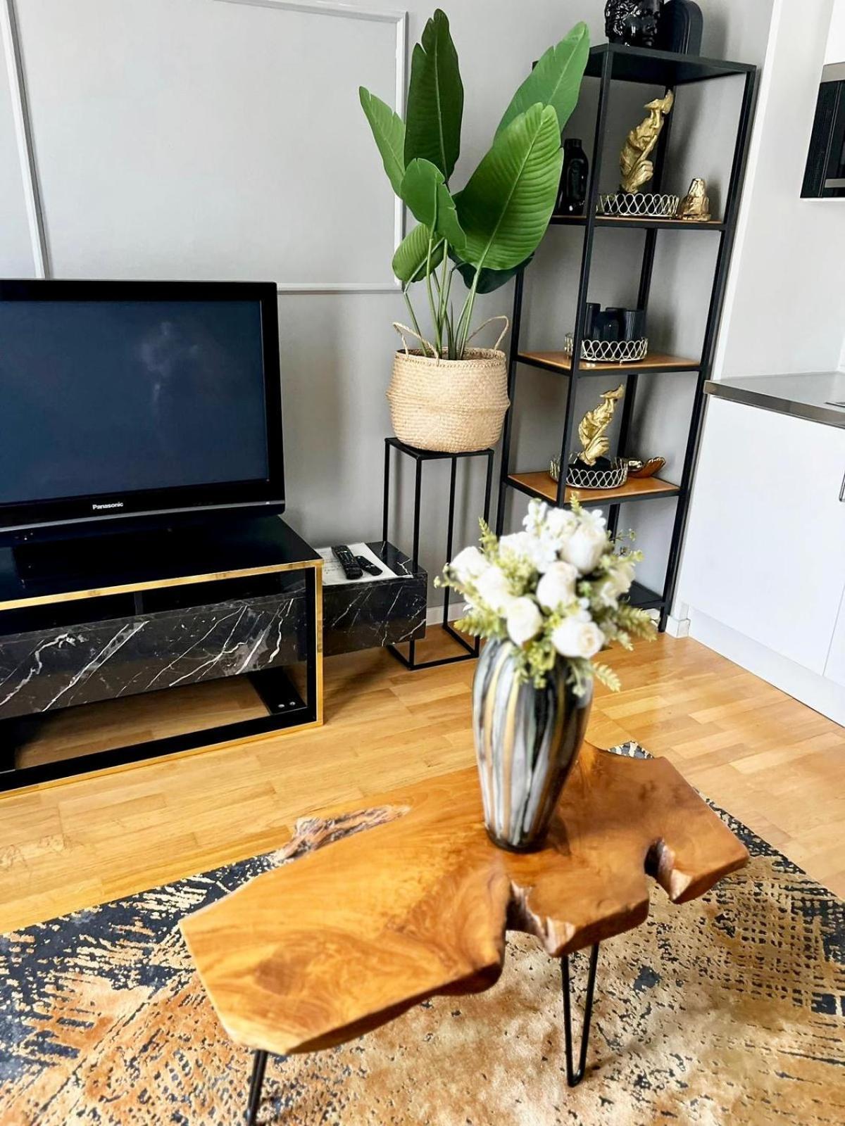 Apartment-city Colonia
