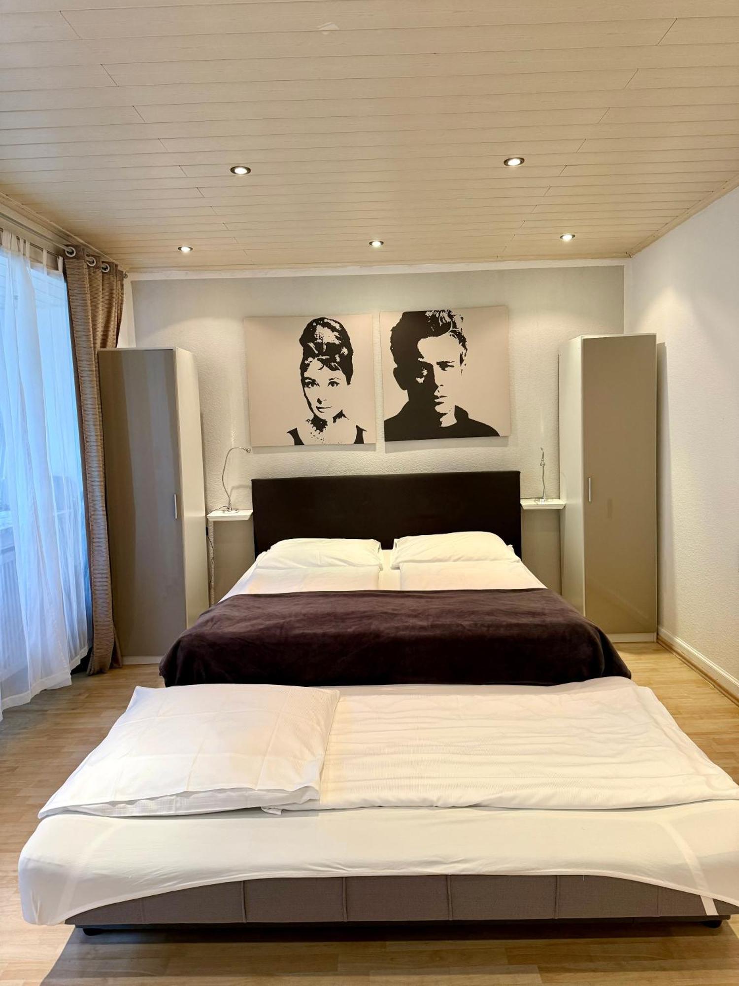 Altstadthotel Hayk Am Rhein Hotel Cologne