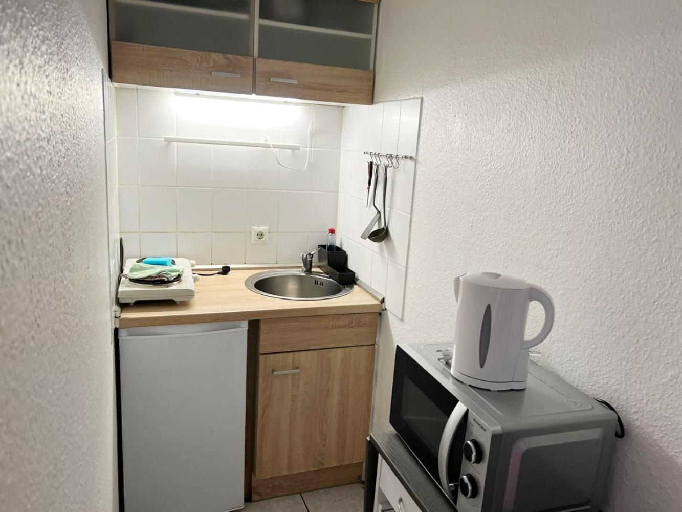 Apartment Budget Cologne