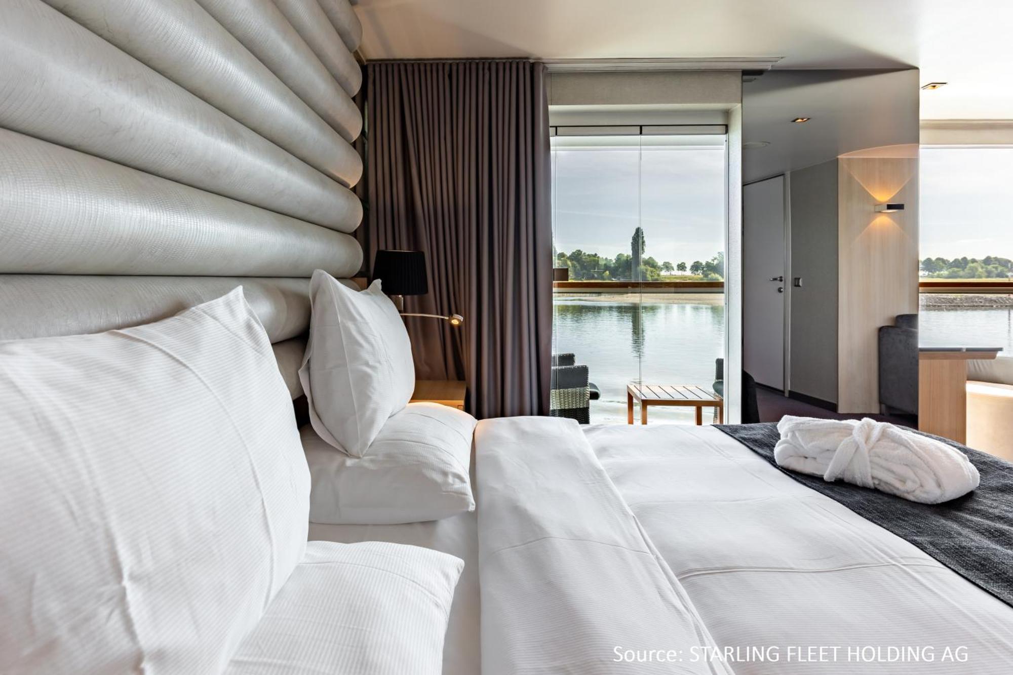 Hotelship Kd Moment *