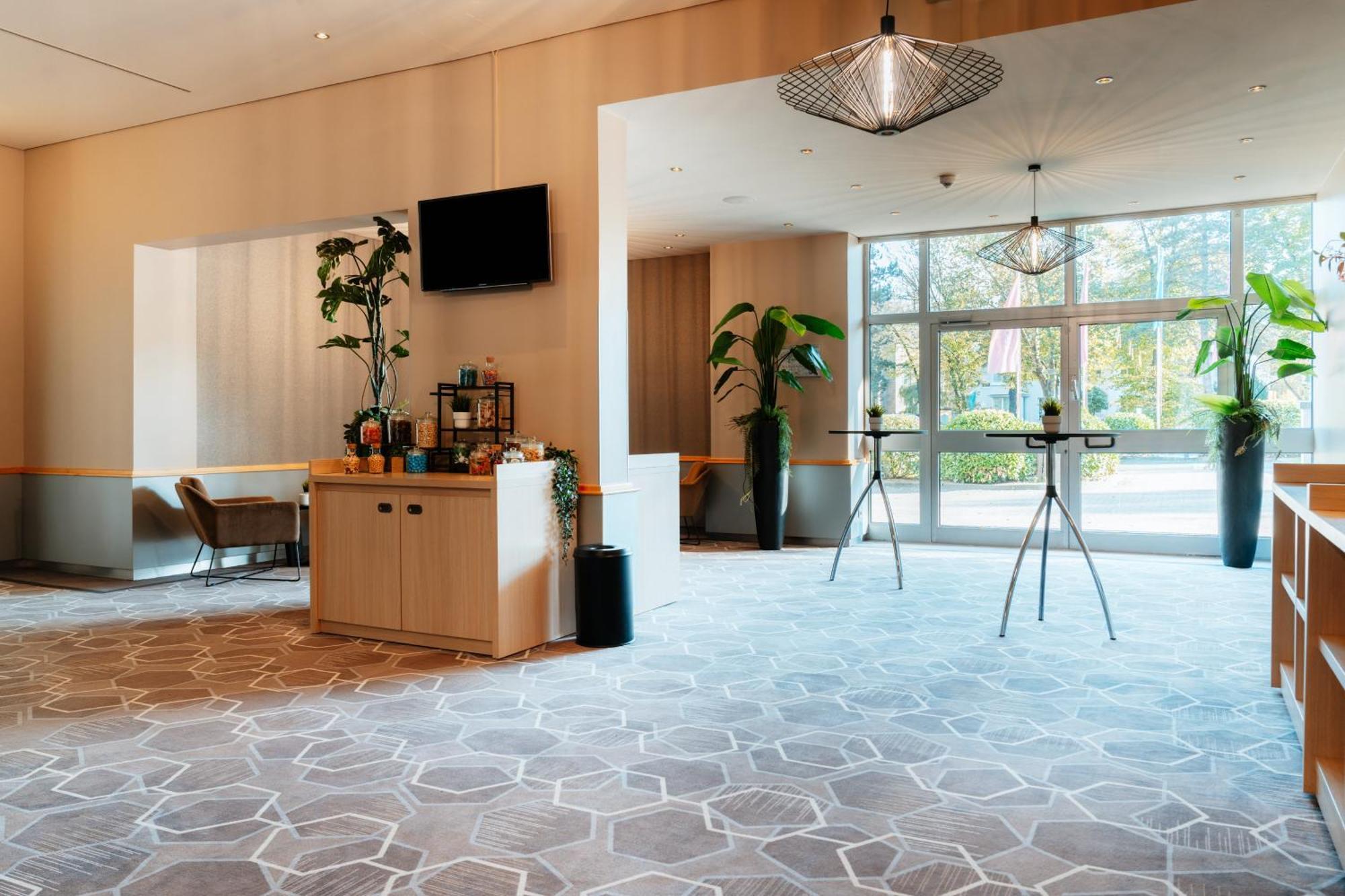 Hotel Leonardo Royal - Am Stadtwald 4*