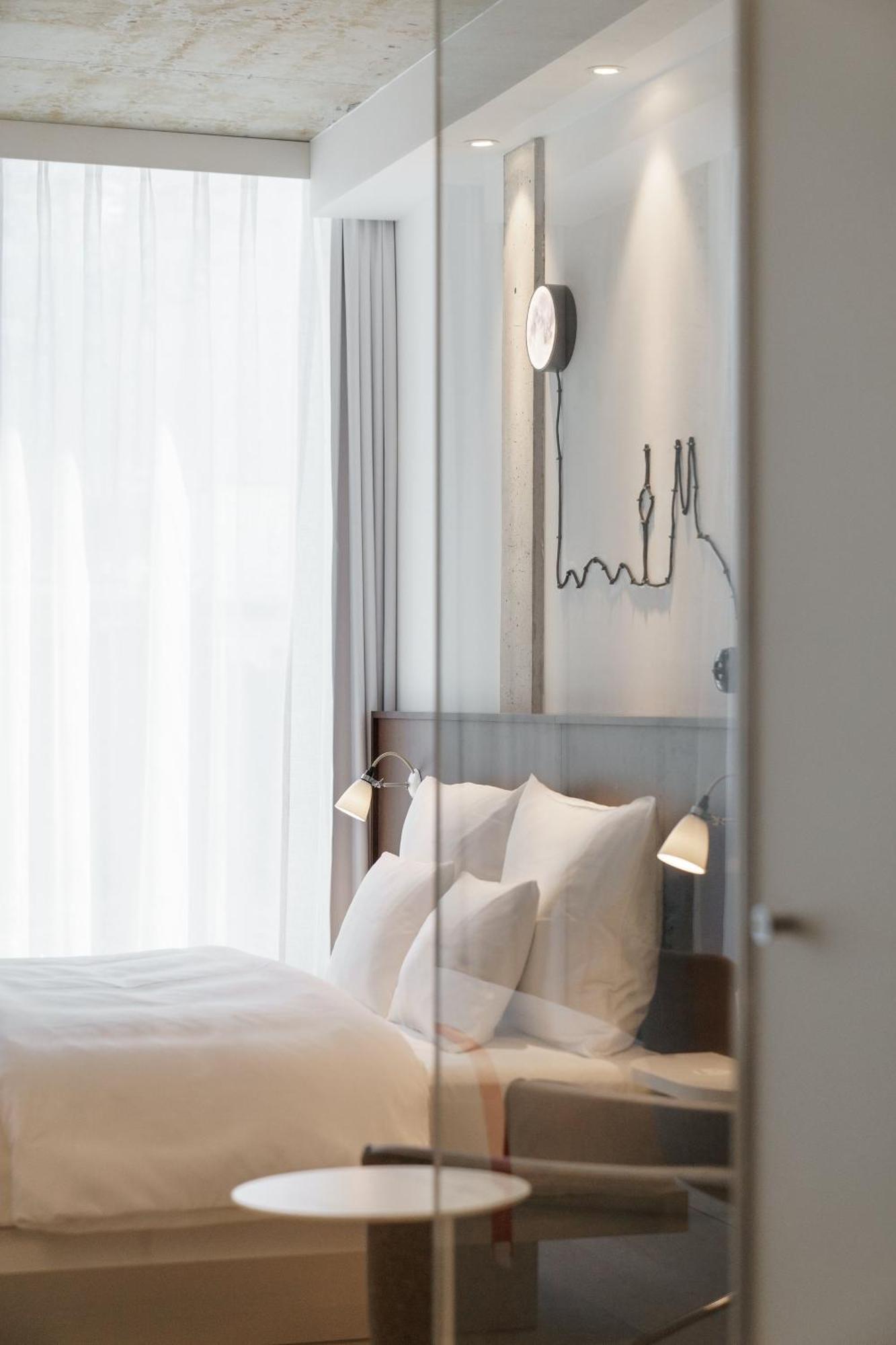 Ruby Ella Hotel
