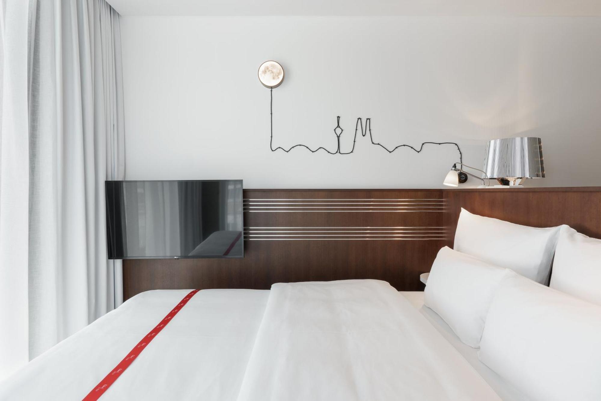 Hotel Ruby Ella 4*