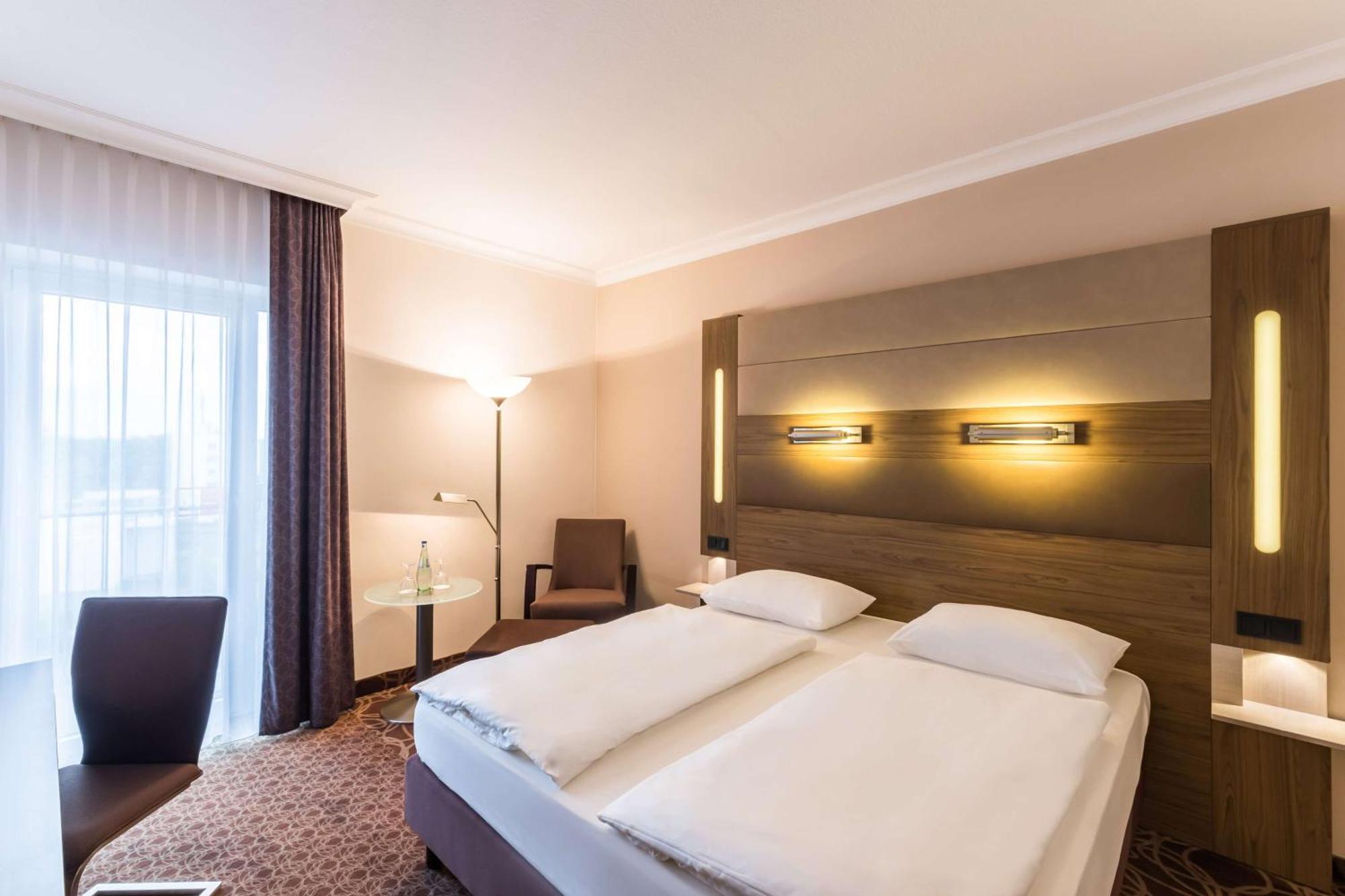 Western 4* Cologne