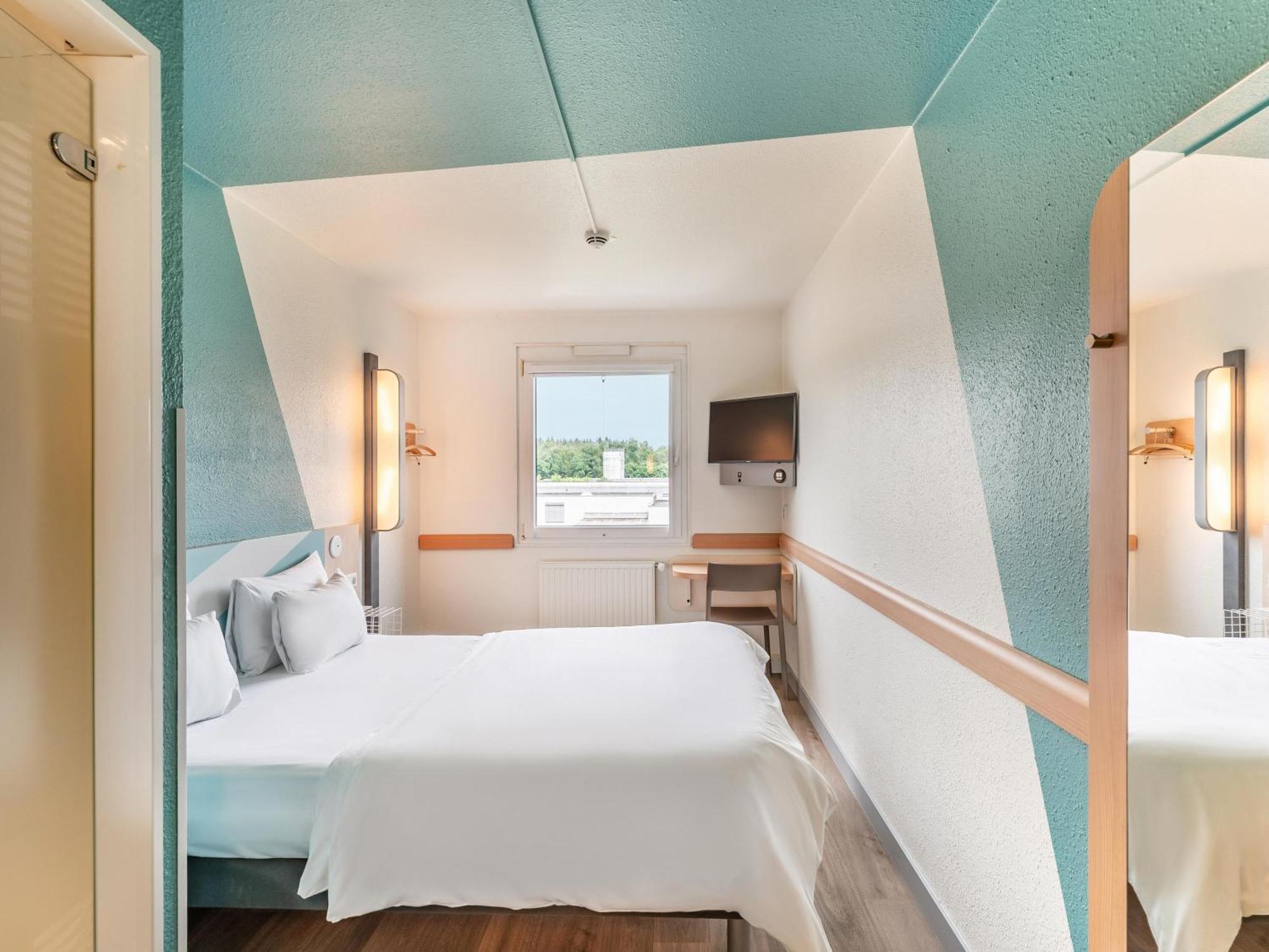 Hotel Koeln-porz 2*