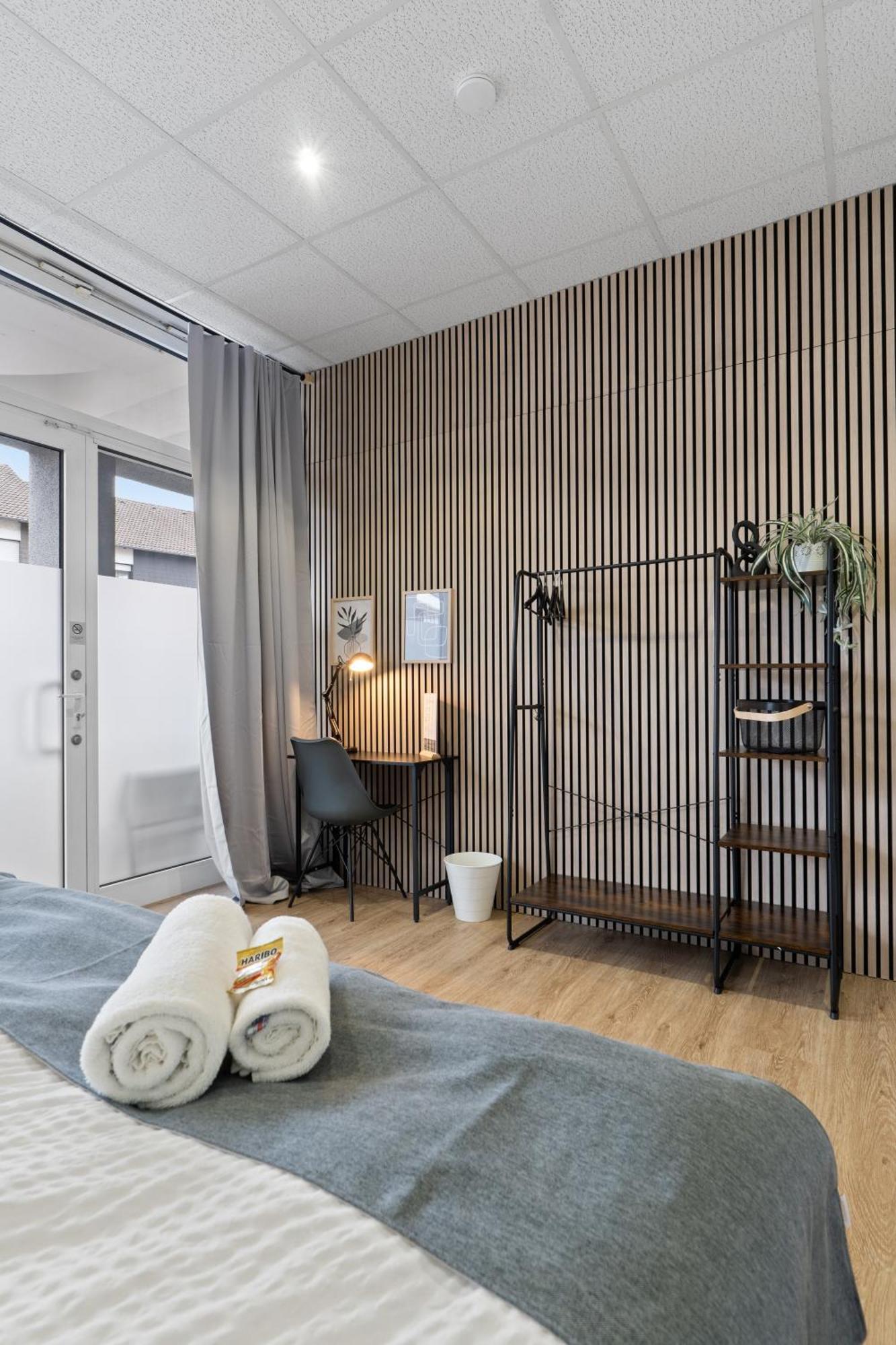 Modern Und Kinderfreundlich, 3km Zu Messe, Airport Koeln-bonn Apartment Cologne