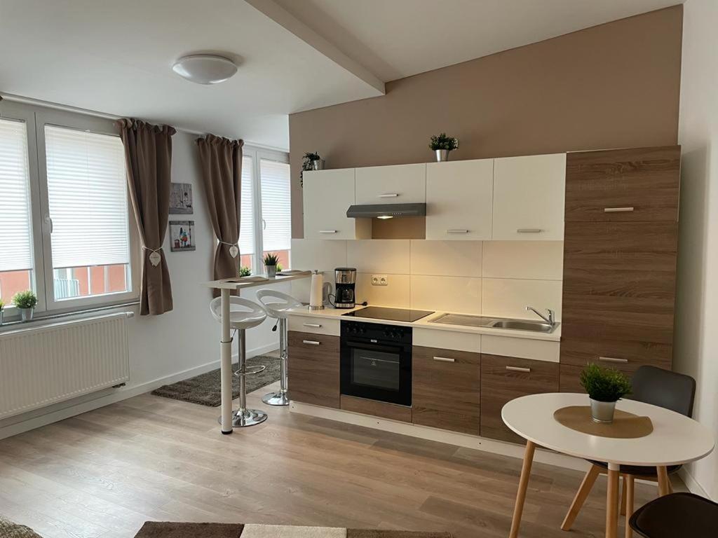 Cityperle - Ruhiges Komfort Apartment Naehe Dom - Apartment *