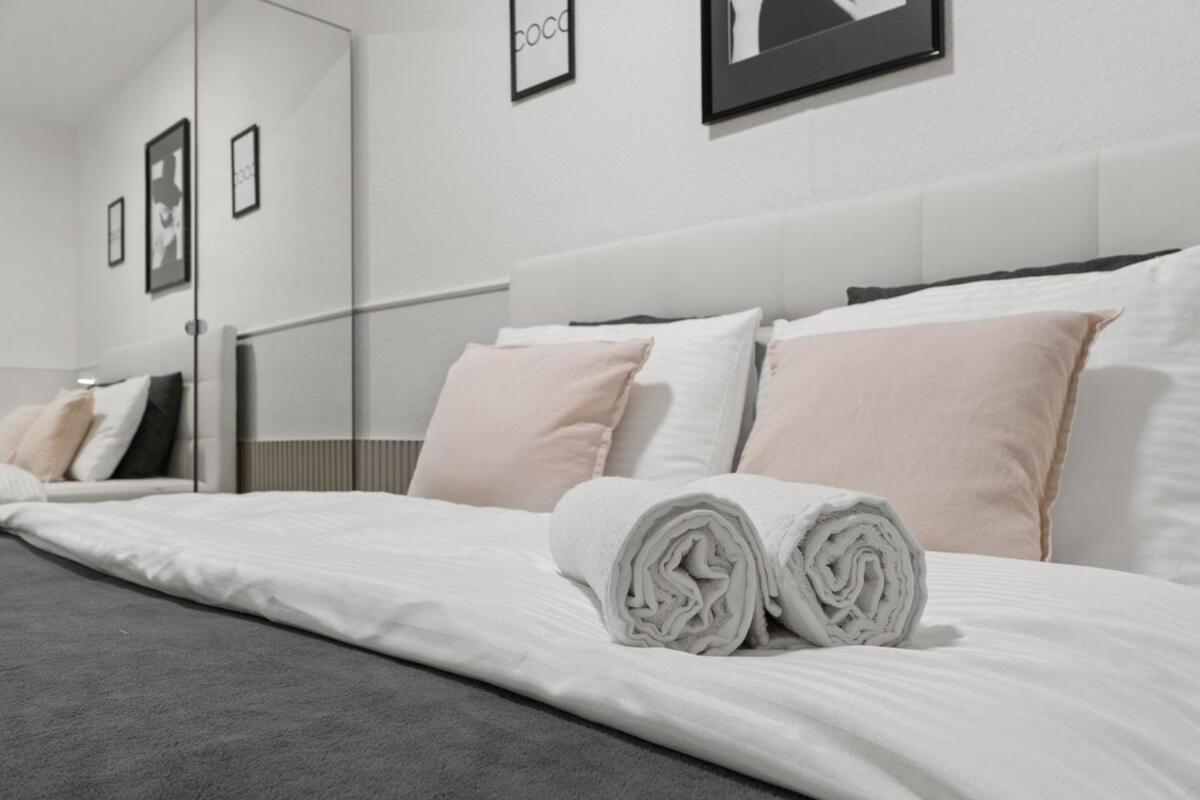 Cozy Premium With Free Parking! New! Appartement Cologne