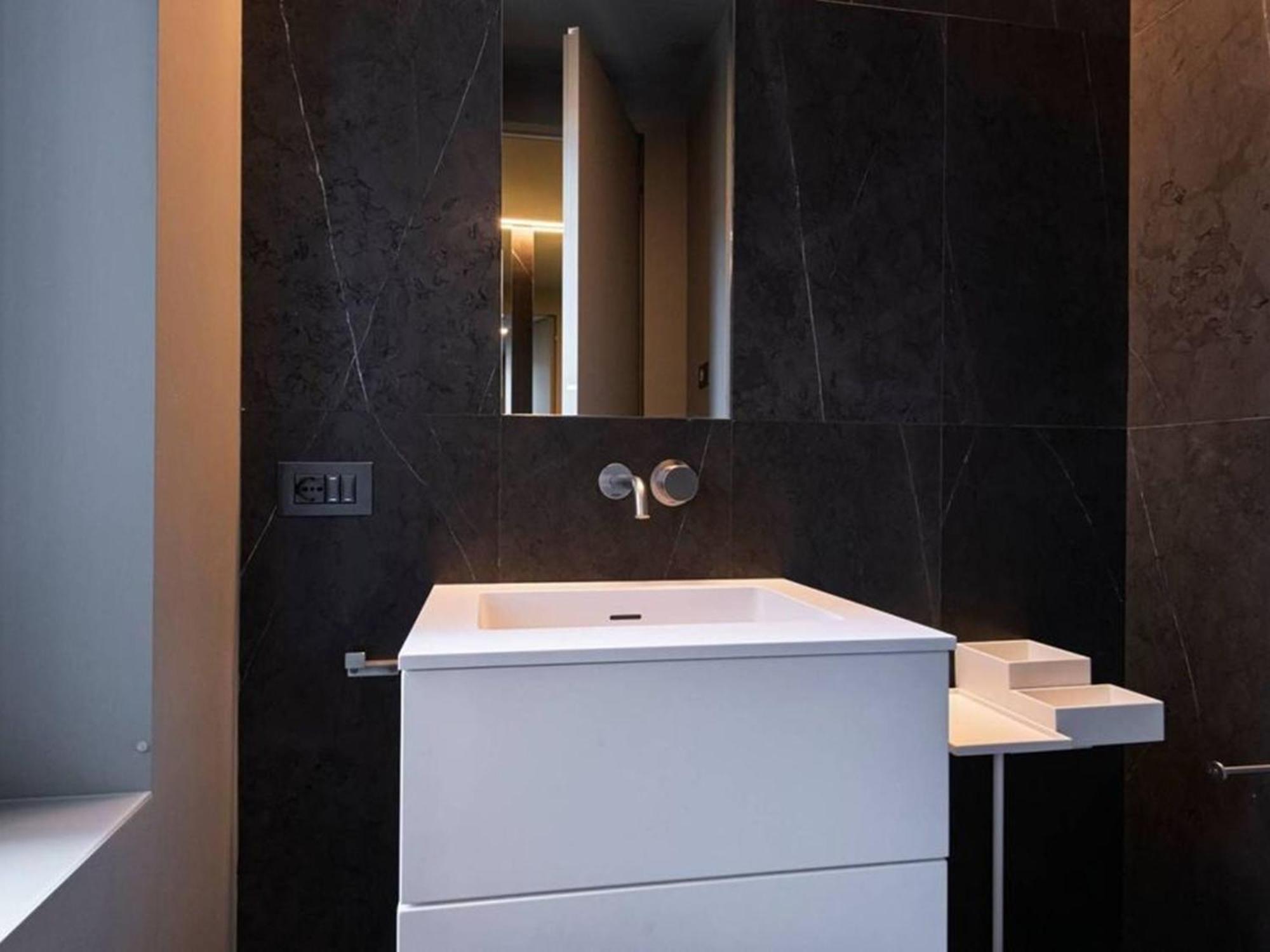 Apartment Rhein Crown - A Timeless Above The River *