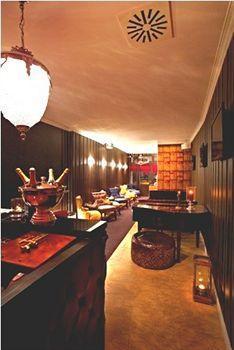 Humboldt1 Palais-hotel & Bar 4*