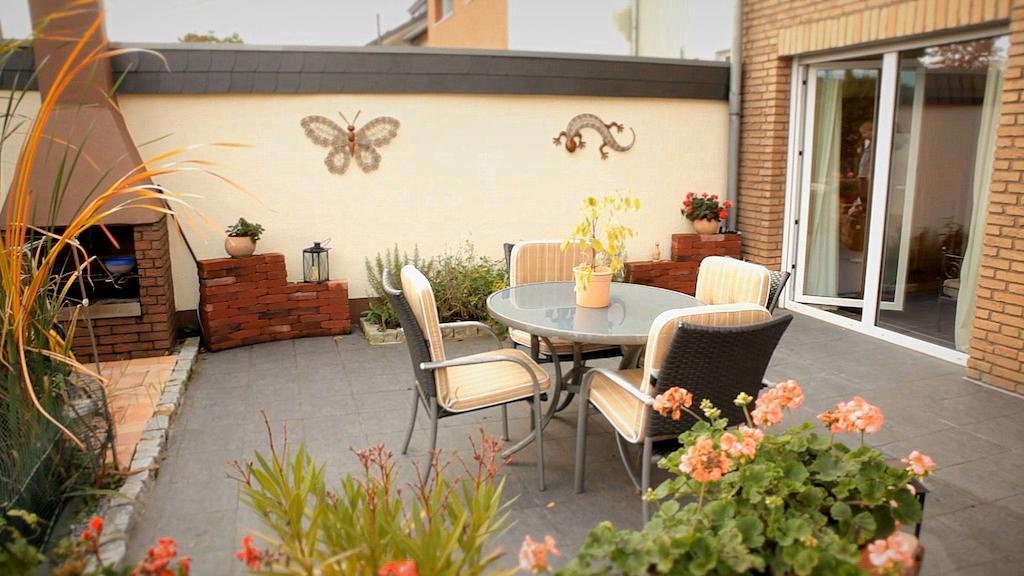 Appartement Design In Mit Terrasse