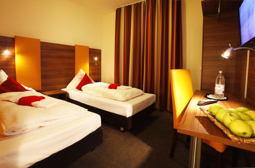 Hotel Warsteinerhof By Centro Comfort 3*