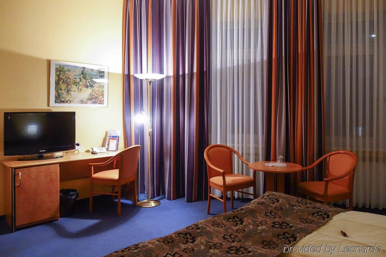 Boulevard 3*