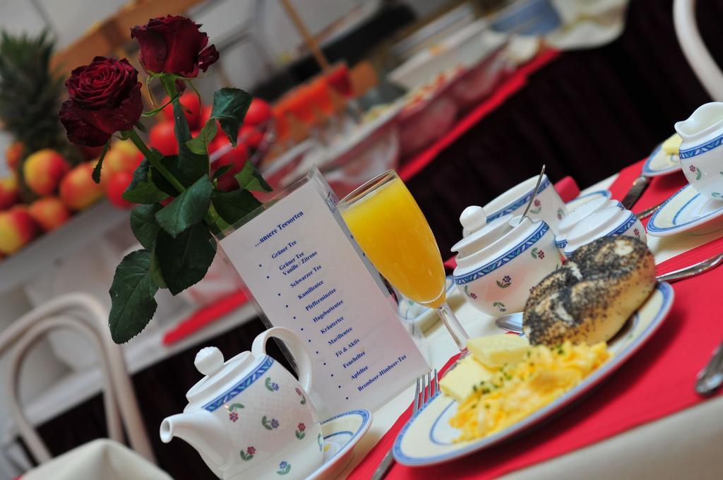 Hotel Cerano Am Dom Colonia