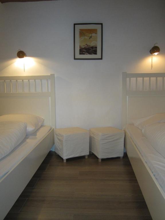 Weltempfaenger Backpacker Albergue Colónia