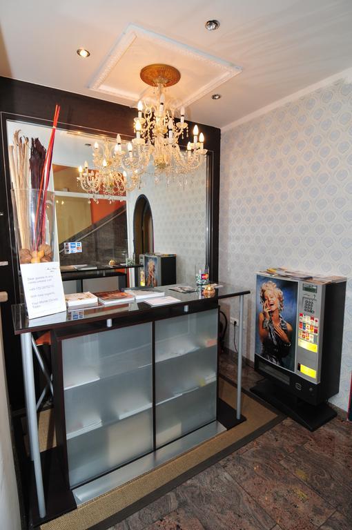 Monte Christo Hotel