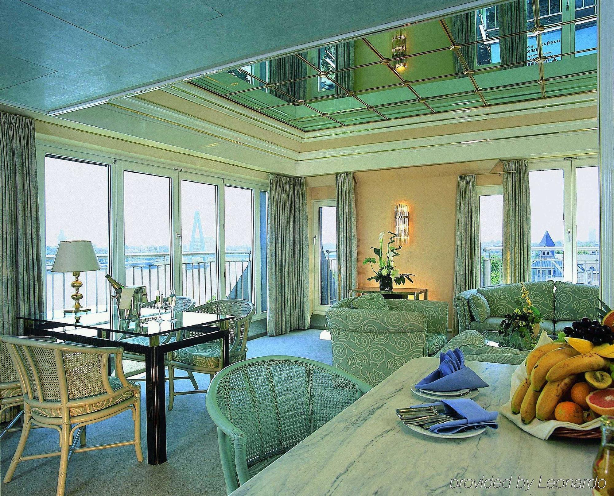 Maritim Hotel 4*