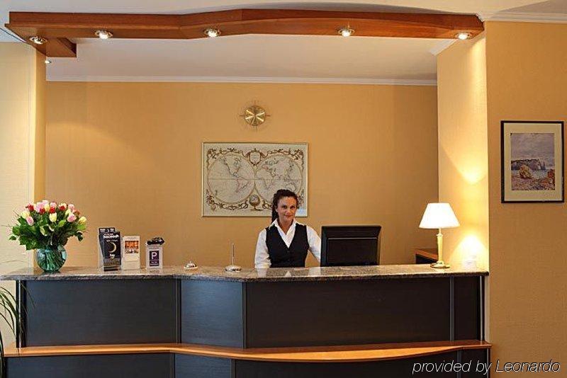 Boulevard Hotel 3*