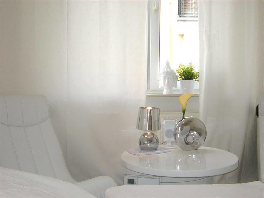 Hotel A Partment Schokoladenmuseum Cologne