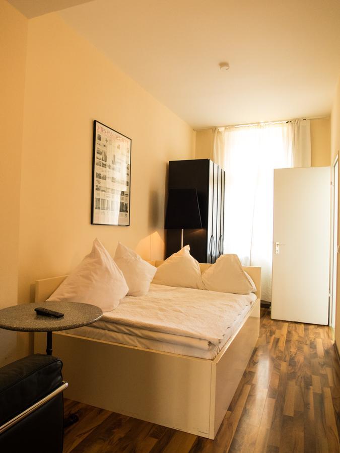 Monte Christo Hotel
