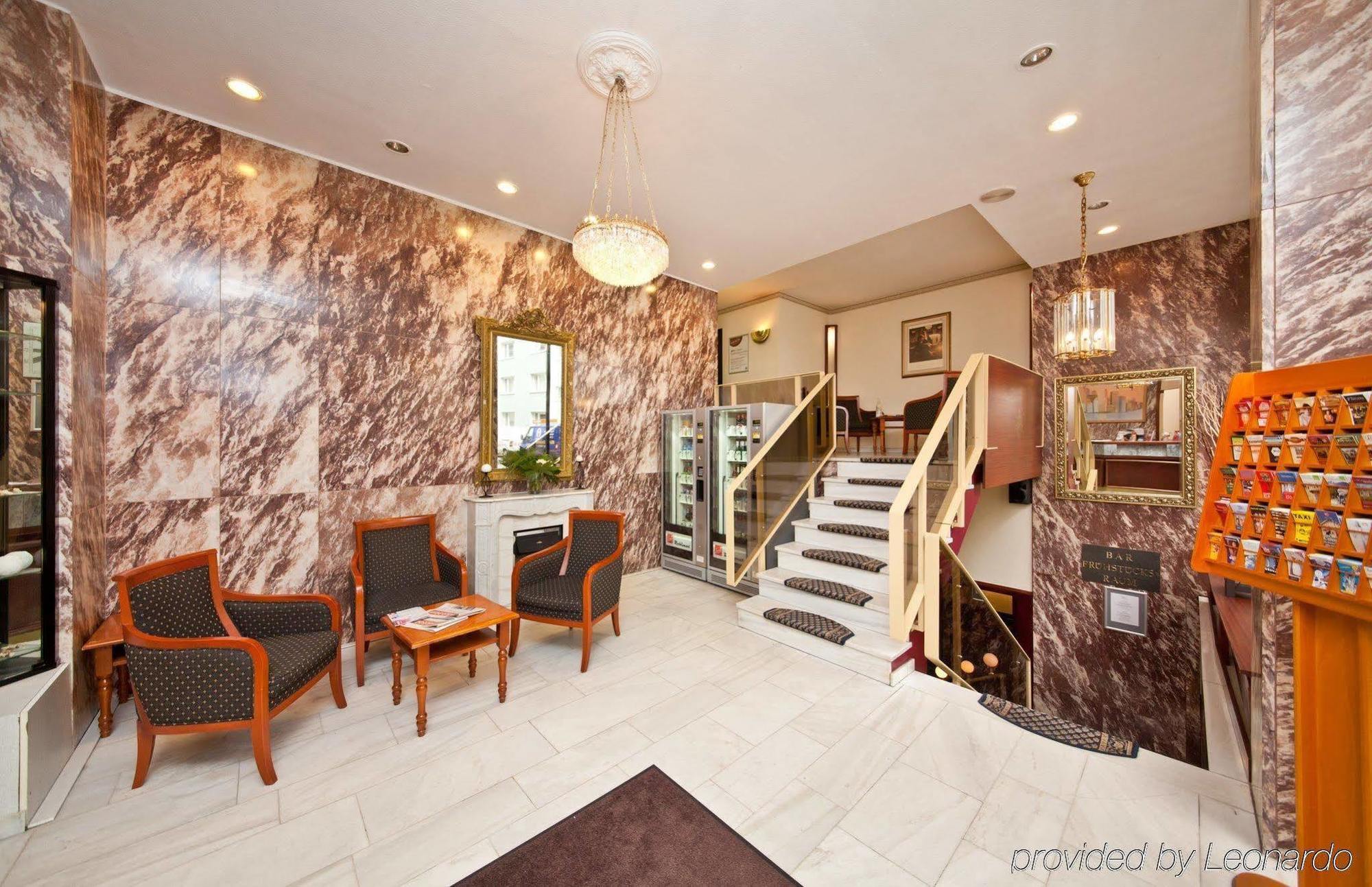 Leonet Hotel