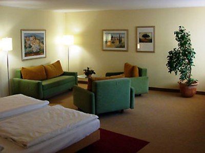Hotel Essential By Dorint Köln-junkersdorf