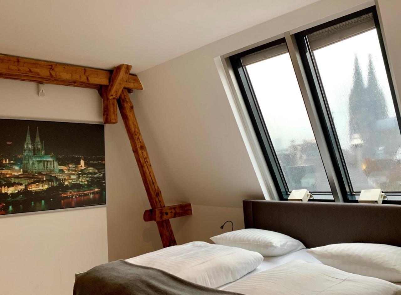 Altstadthotel Hayk Am Rhein