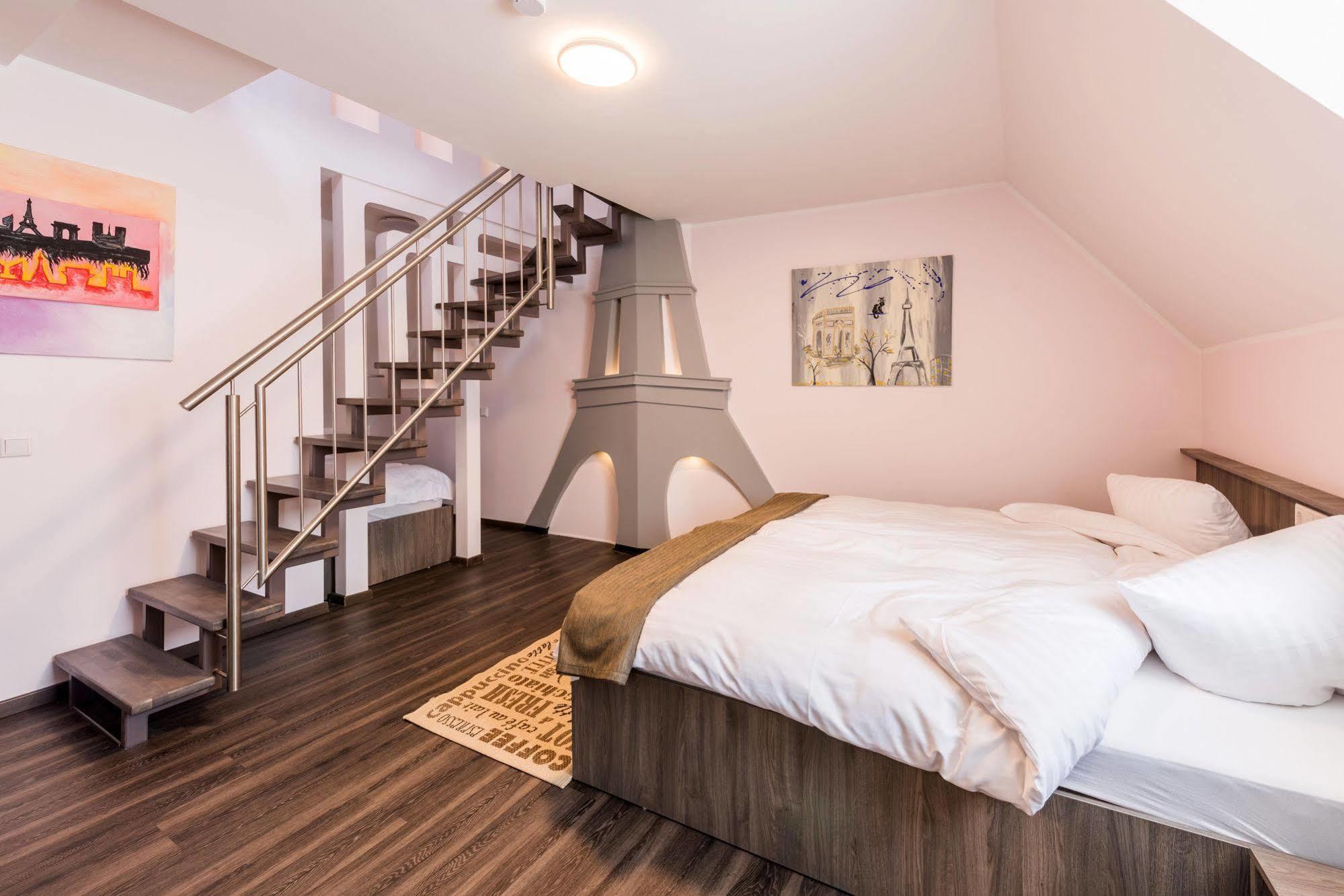 Buergerhofhotel 3*
