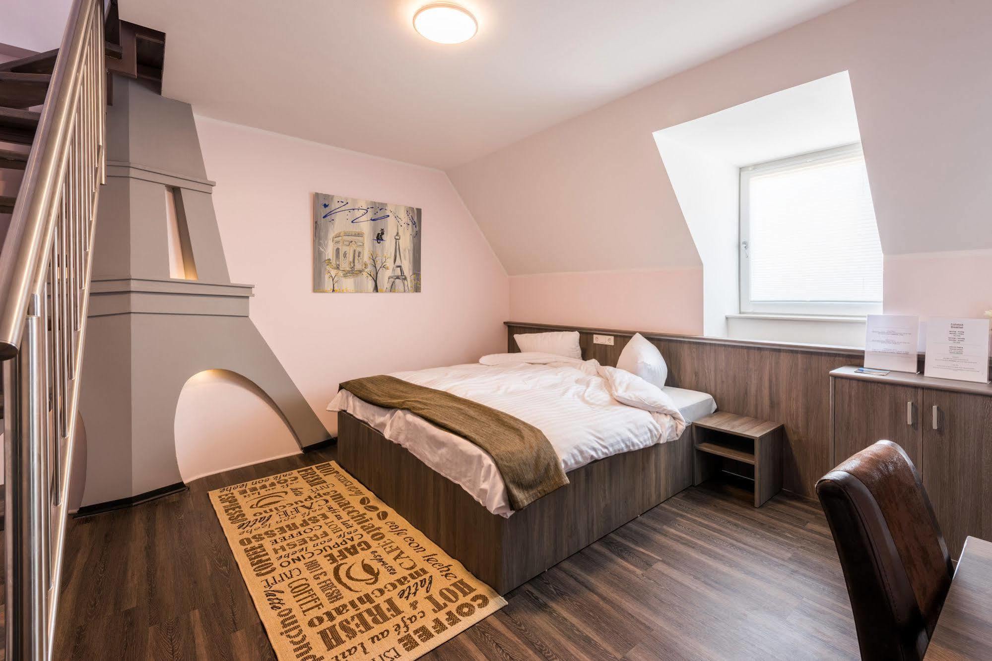 Buergerhofhotel 3*