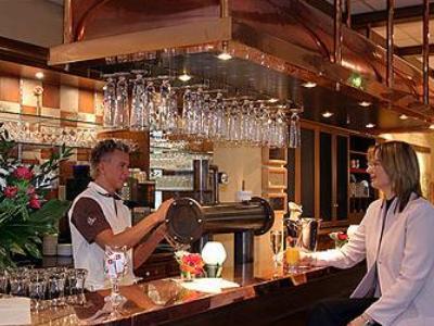 Ibis Messe 3*