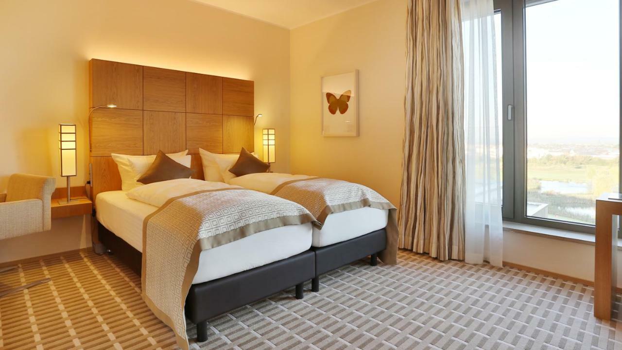 Thegreen Hotel