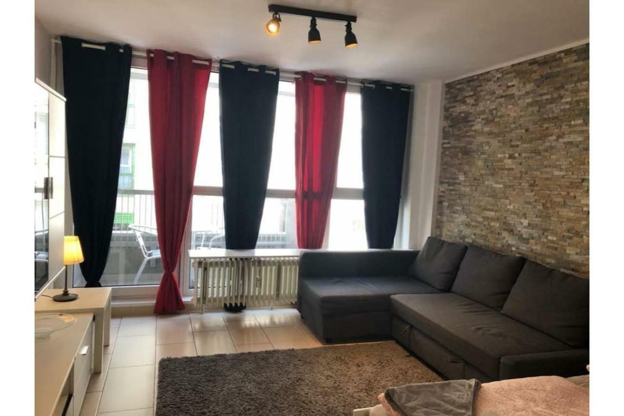 Apartment Friesenwall 2 *