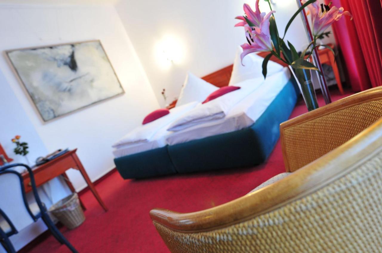 Cerano Am Dom Hotel 3*