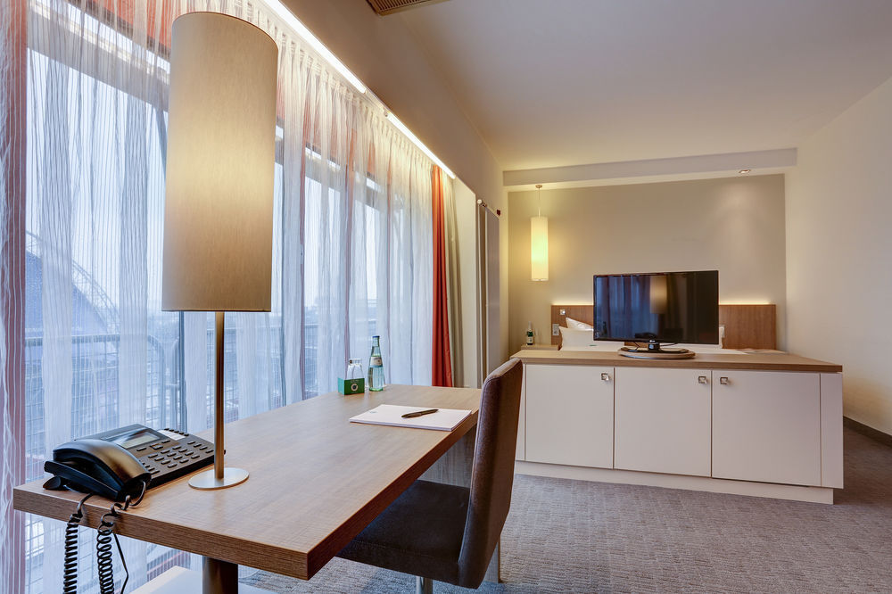 Centro Kommerz Hotel