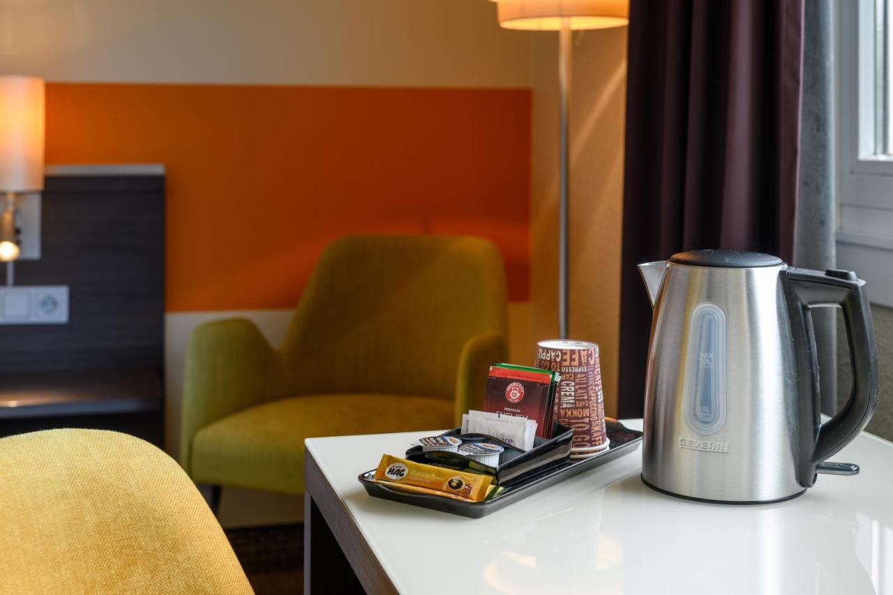 Mercure West Hotel 4*