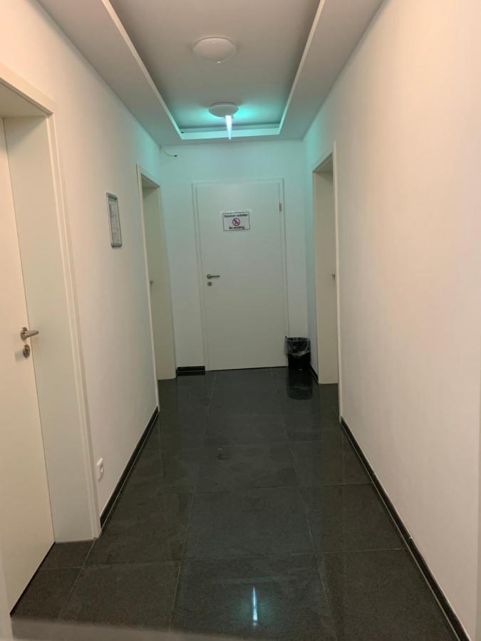 Apartment Lovely Studio West 6